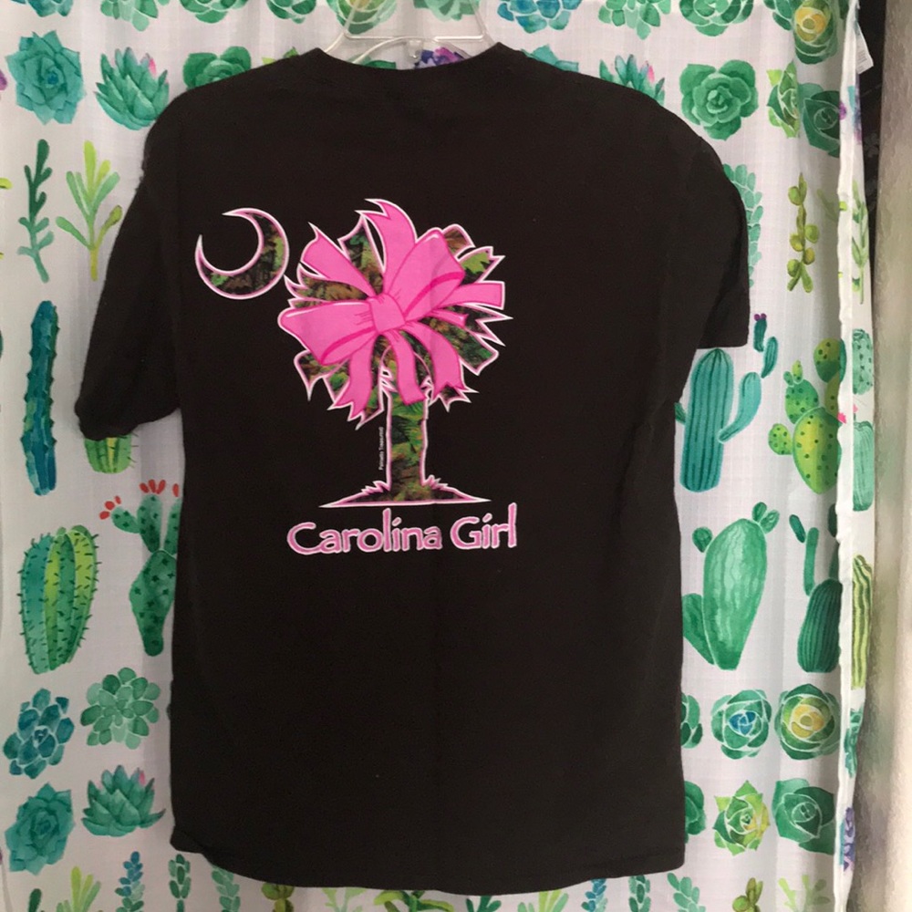 Size M Carolina Girl T-Shirt